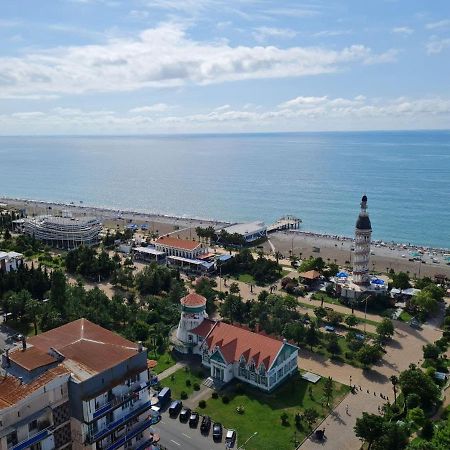 Luxury Aparthotel In Orbi City Sea View Batumi Exterior foto